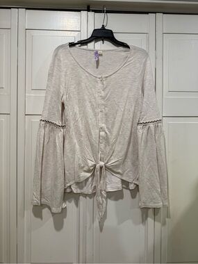 Alya boho top size small NWOT